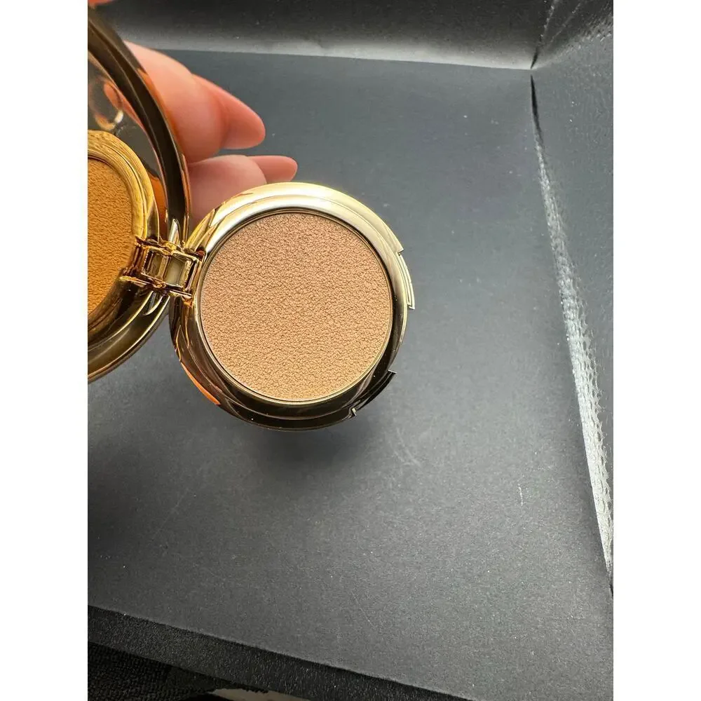 NWT Iconic London Precision Duo Contour Pot Light Shadow